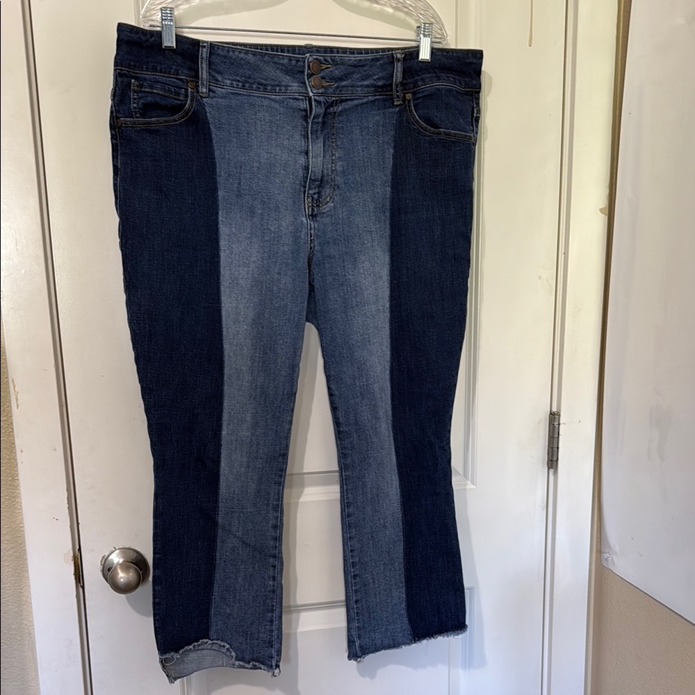 CAbi Contrast Blue Cropped Jeans
